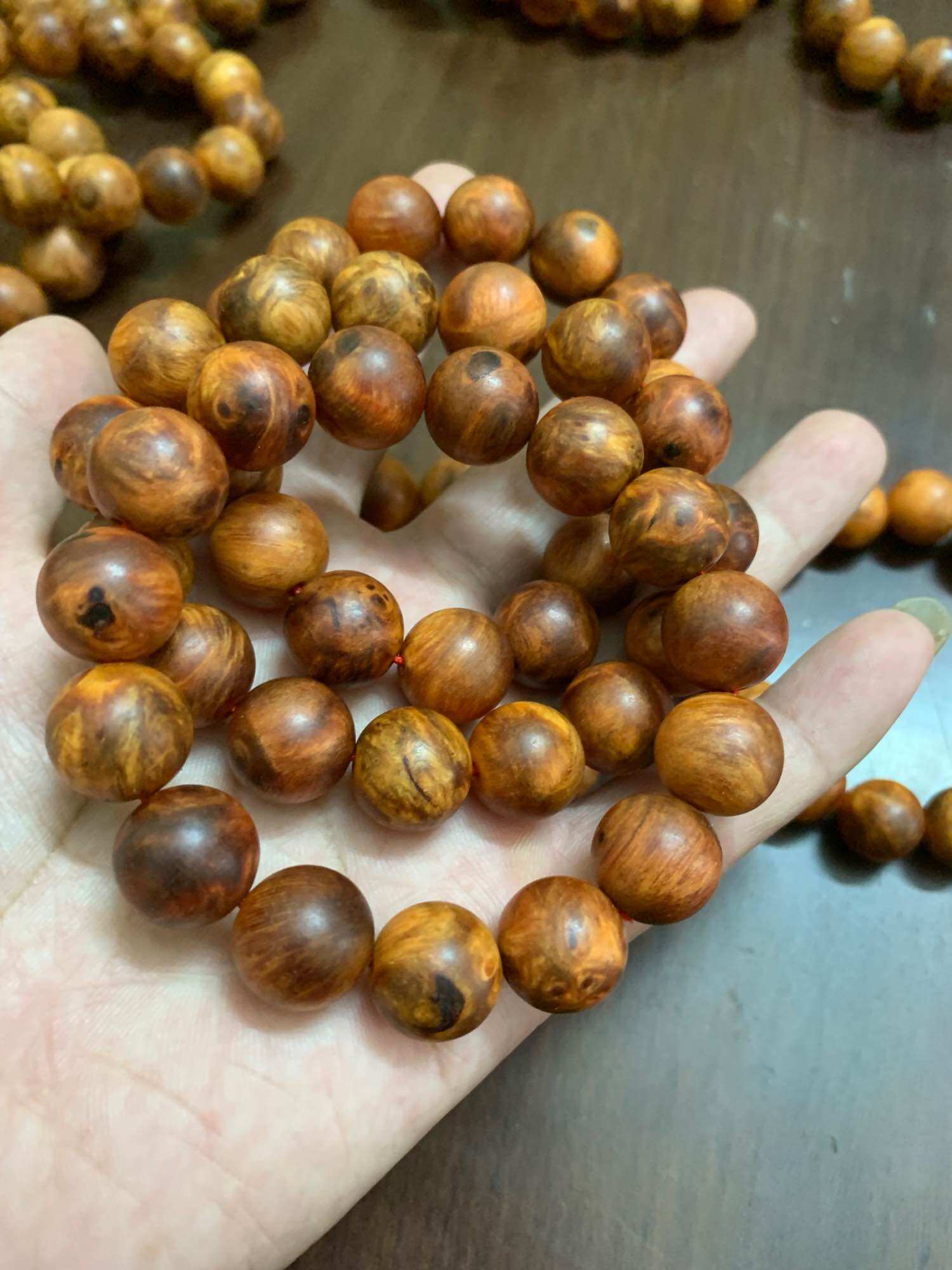 Vòng nu huyết long cao cấp.