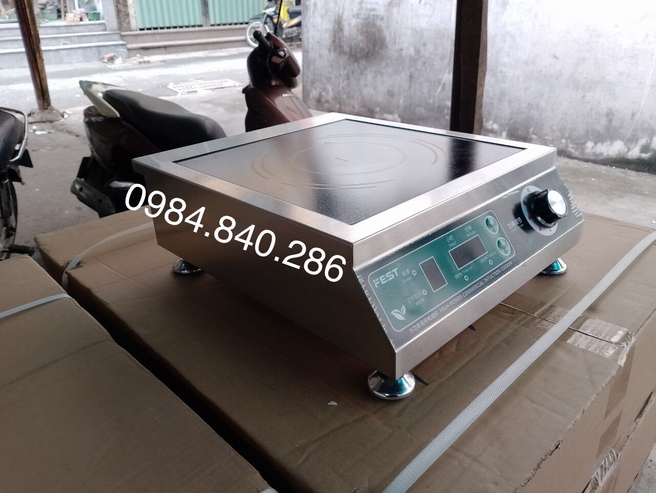 Bếp từ công nghiệp 3500W Fest núm vặn cao cấp