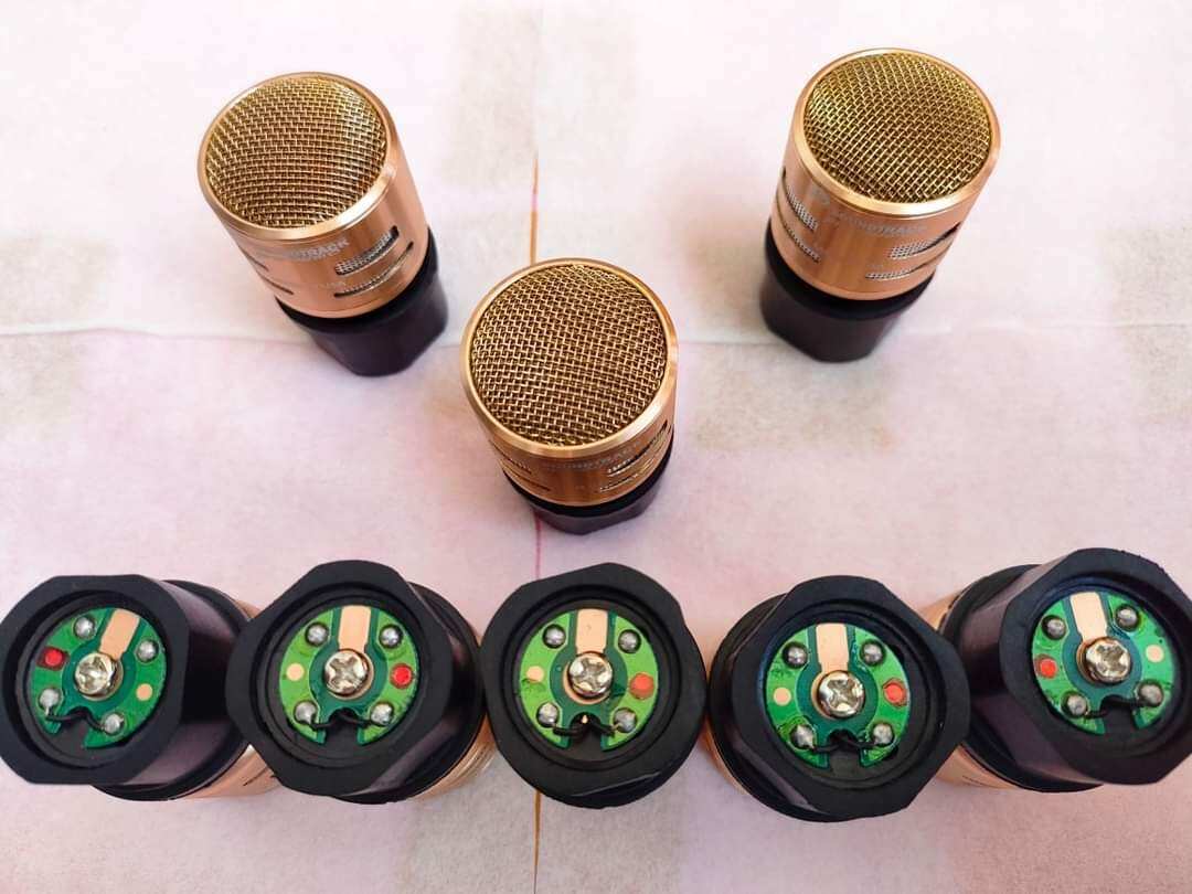 Củ Micro Soundtrack Pro 700