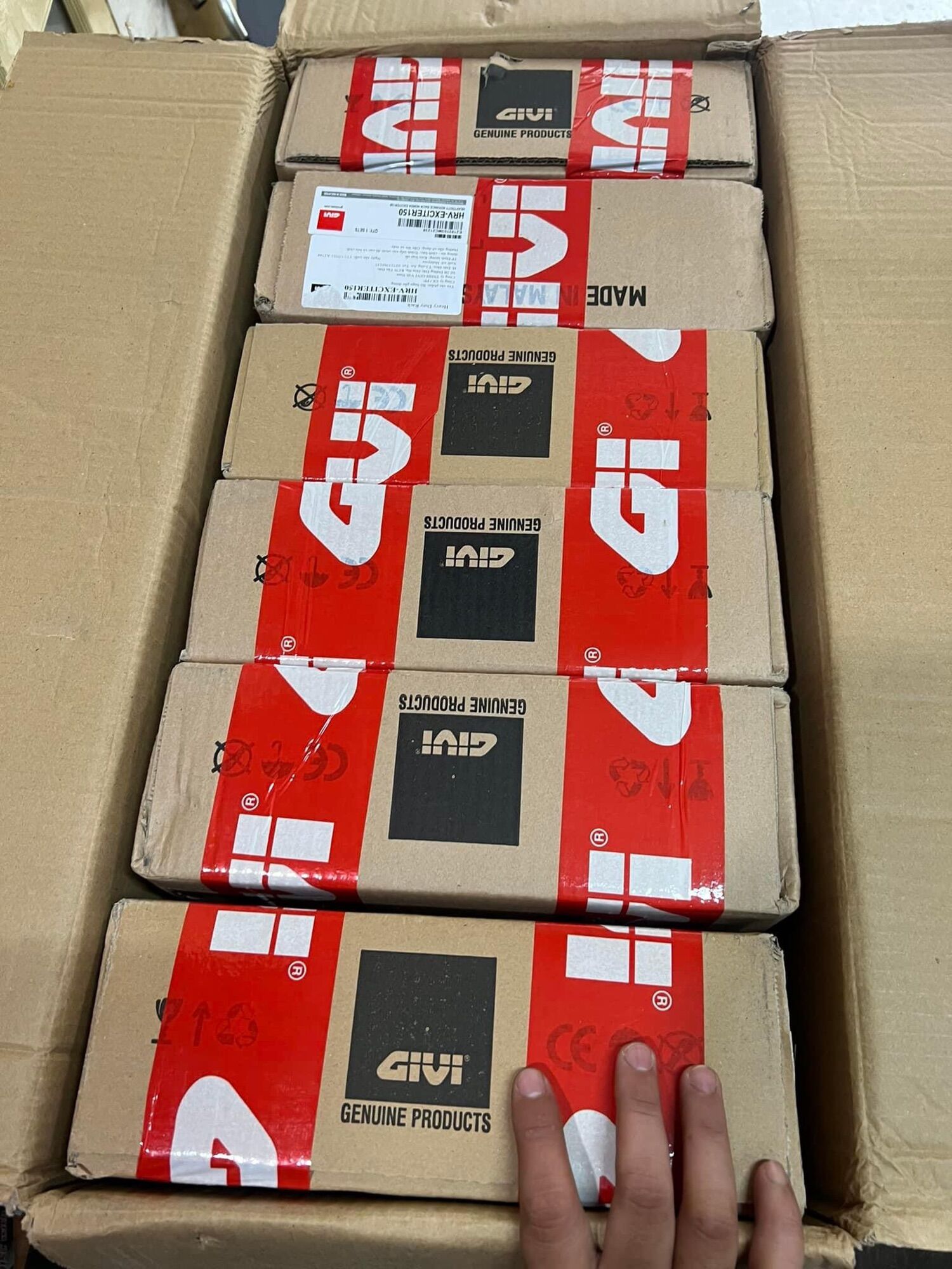 Cảng givi hrc cho ex 150 , win v1