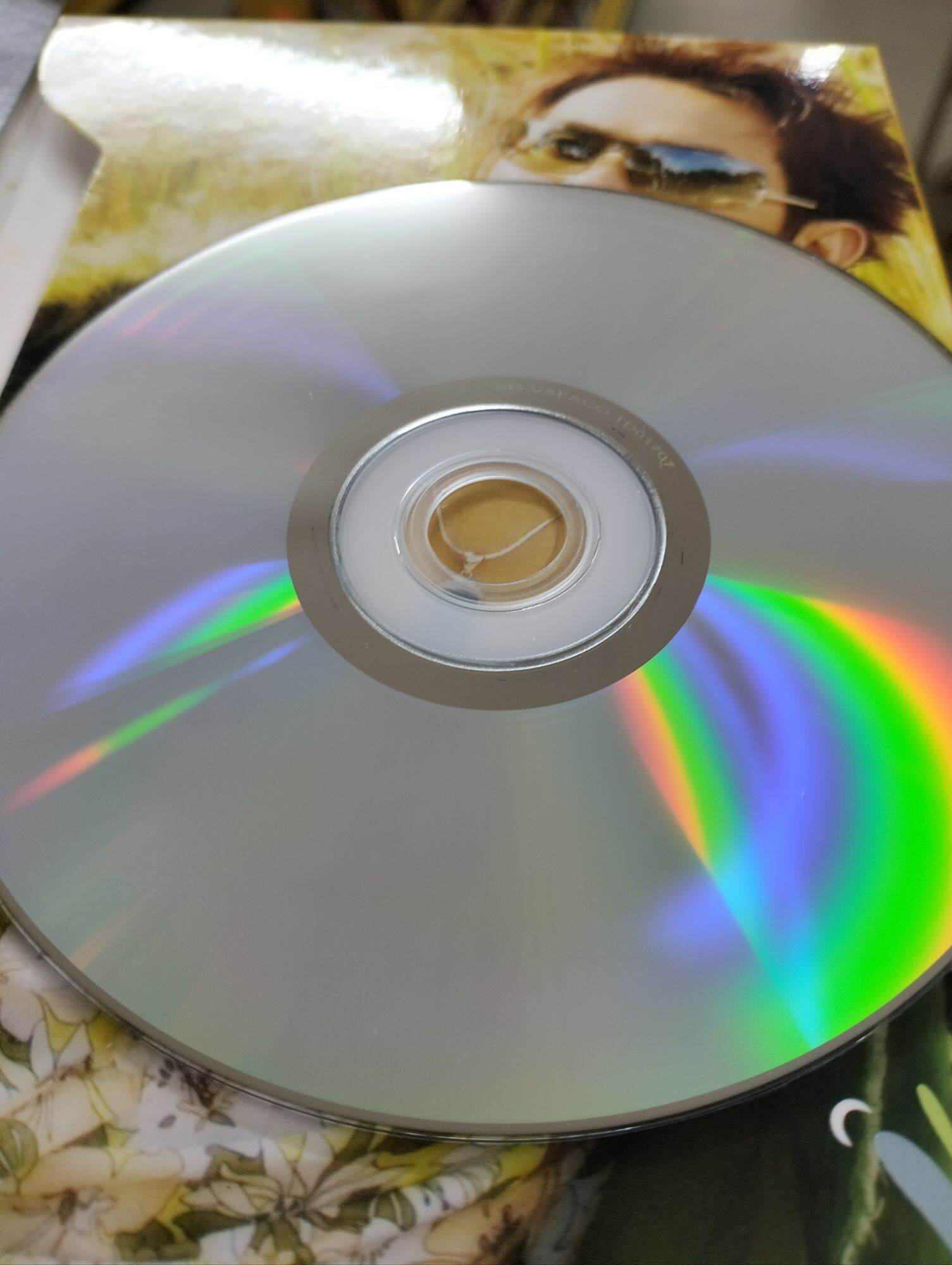 CD, DVD, DVD karaoke - Nguyên Vũ - Đúng Rồi ...!