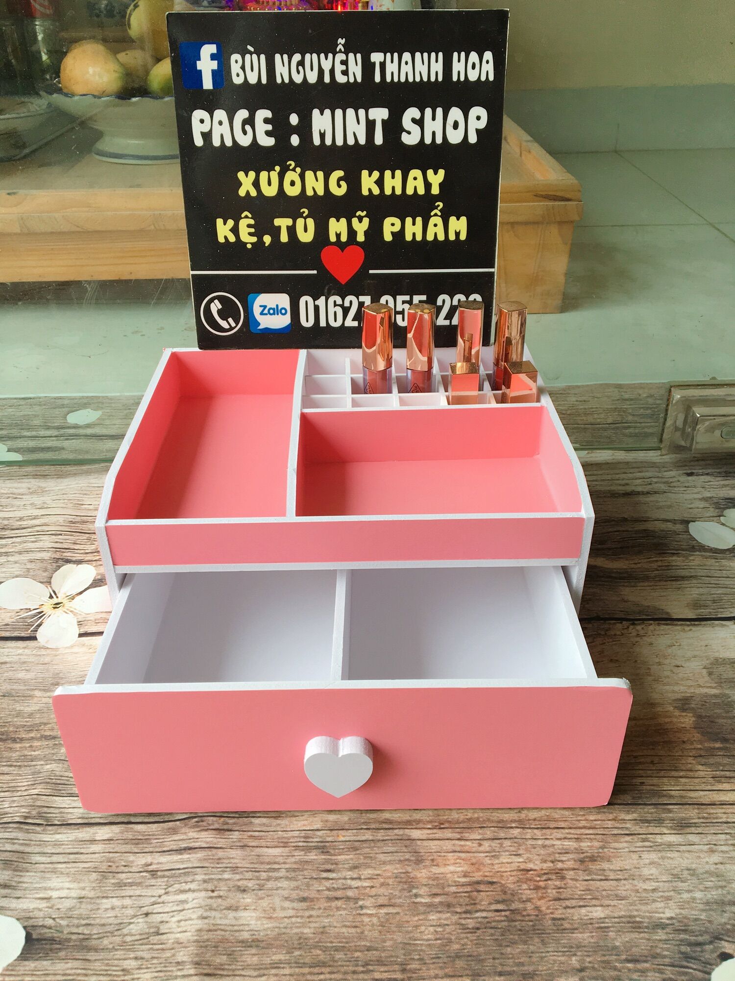 kệ mỹ phẩm nhỏ hồng phấn mới 25cm