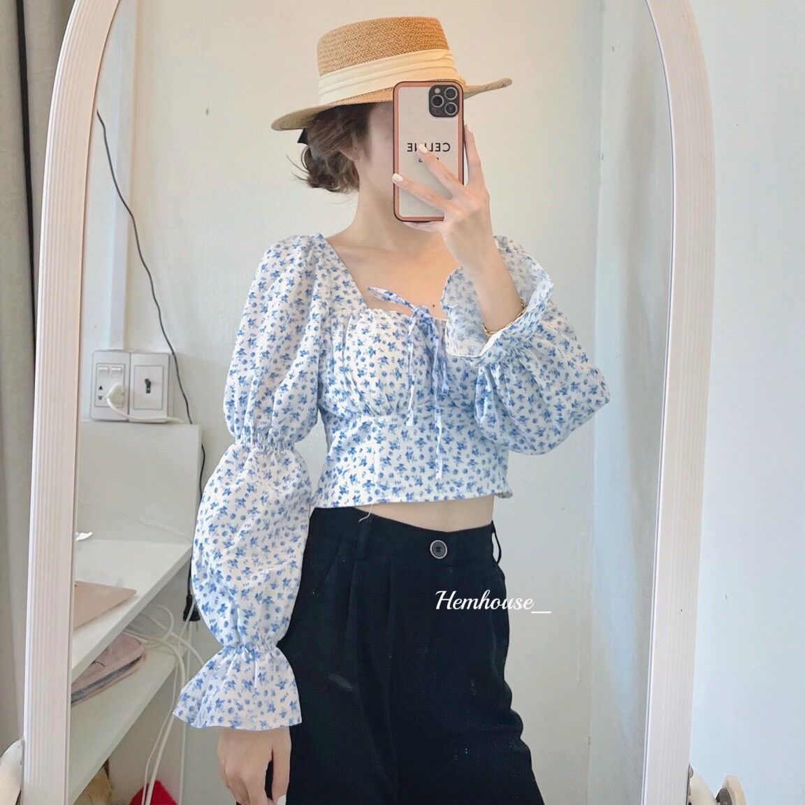 Áo CRoptop hoa nhí tay dài