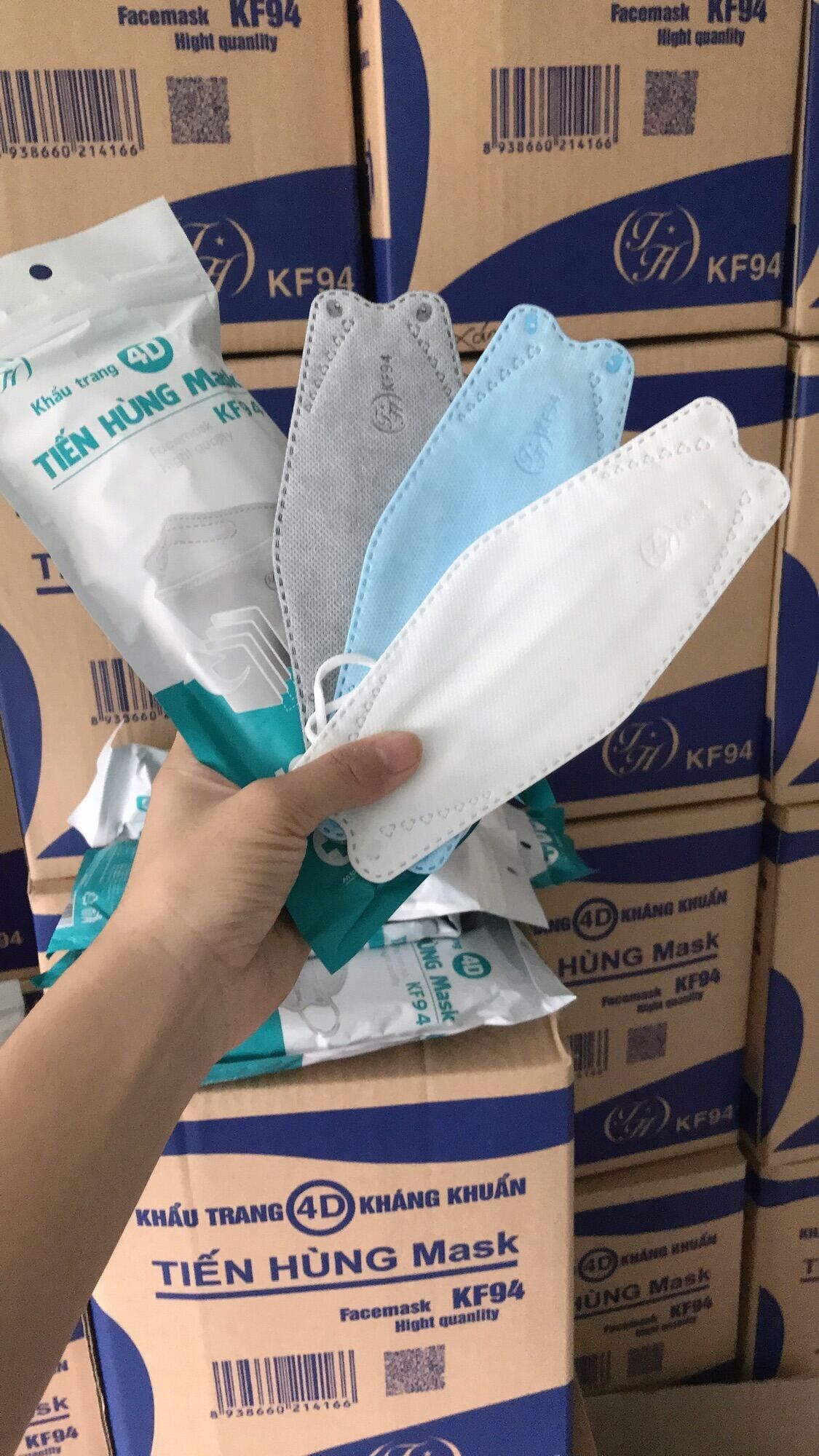 300 cái khẩu trang 4d kháng khuẩn tiến hùng mask kf94