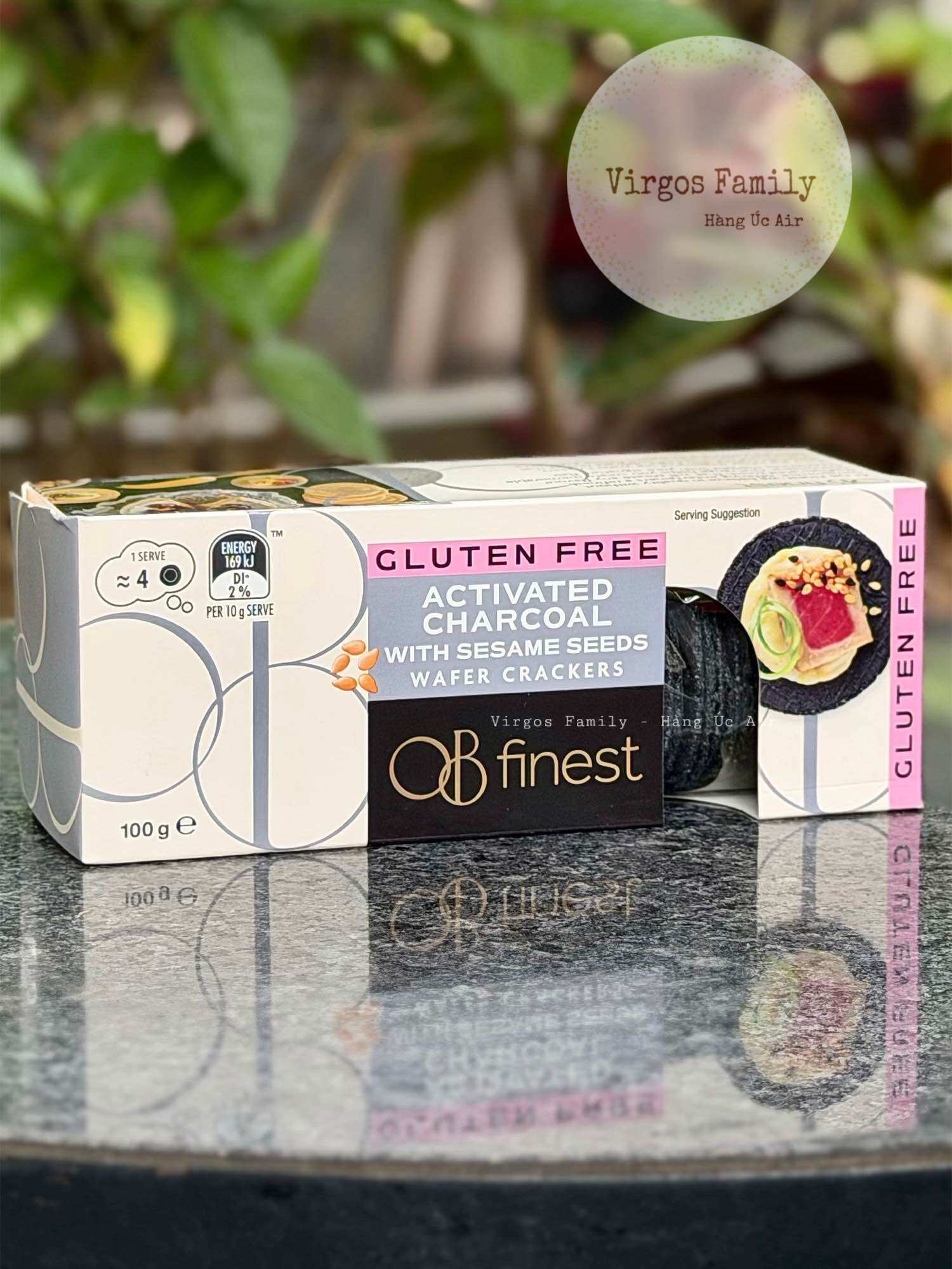 Bánh crackers OB Finest Activated Charcoal Wafer Crackers 100g