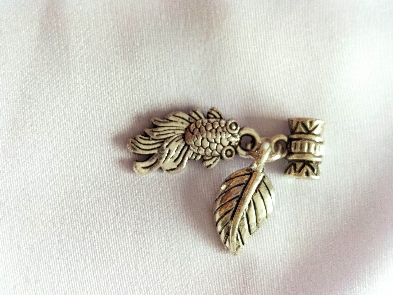 Charm bạc thái mic vòng đẹp