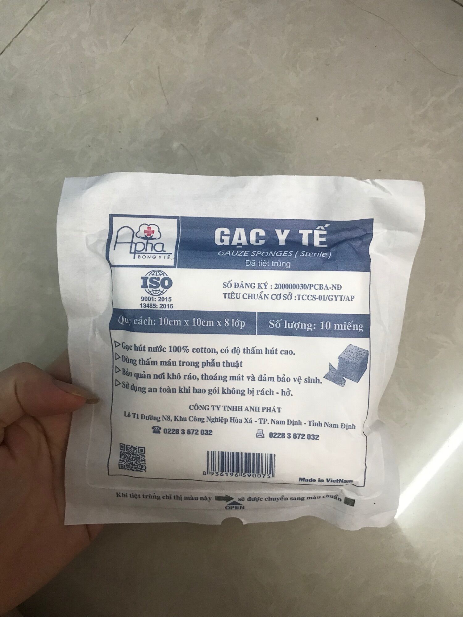 Gạc y tế 10cm x 10cm x 8 lớp, gói 10 miếng