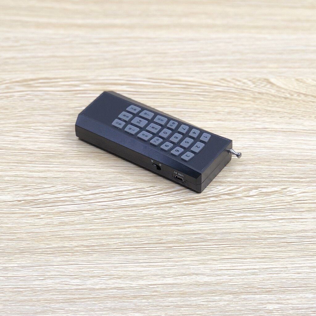 Loa bẫy chim Q92 Daile có bluetooth.