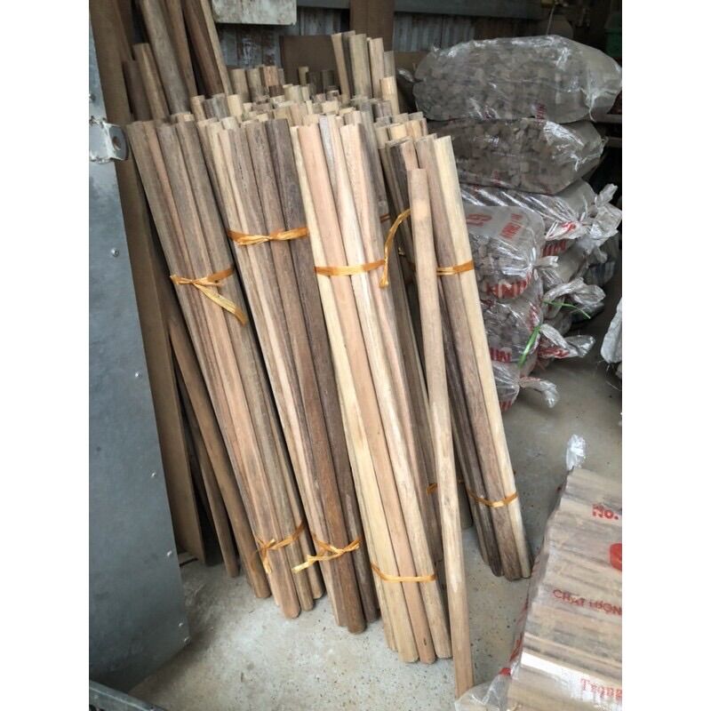 Cán búa làm từ gỗ lim nhập khẩu