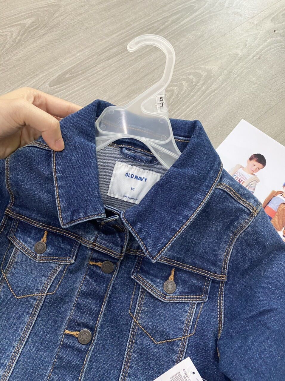 Áo khoác jean Old Navy BTBG size 2y-5y