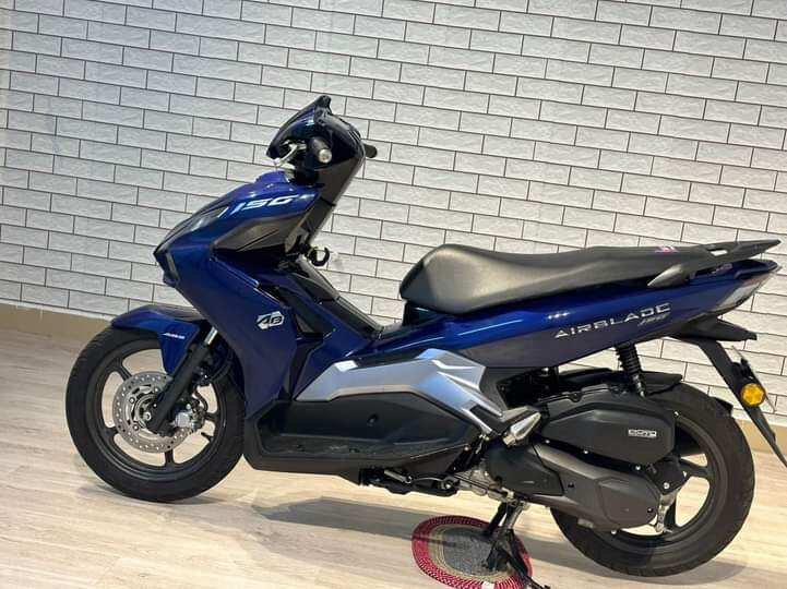ốp đèn Bửng trước AB 150 2020 2021 2022 Zin tem 150 honda za2