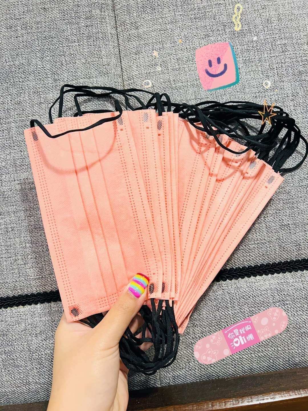 khẩu trang thái lan( 1 cái màu ngẩu nhiên)