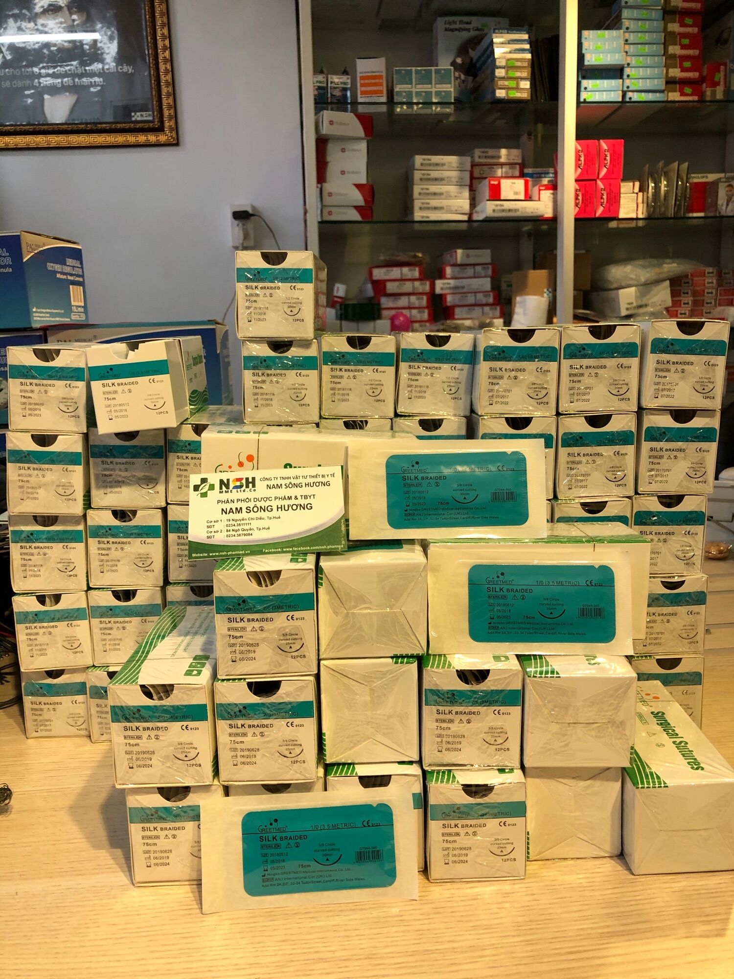 CHỈ SILK PHẪU THUẬT LIỀN KIM, CHỈ KHÂU Y TẾ KHÔNG TAN TỰ NHIÊN SILK GREETMED, CHỈ LỤA GREETMED, CHỈ SILK Y TẾ, CHỈ SILK KHÂU các số 1/0 2/0 3/0 4/0 5/0 6/0