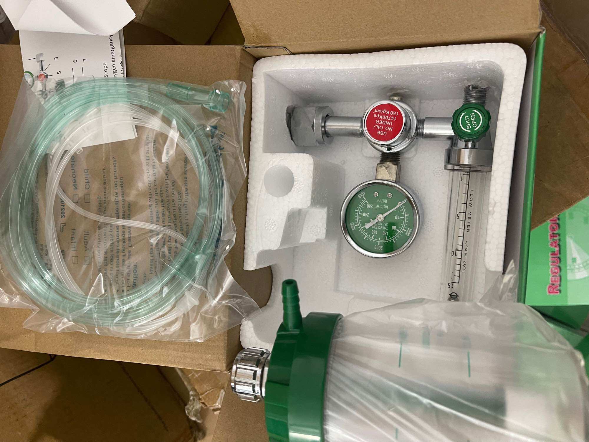 Đồng hồ oxy y tế đo áp suất bình khí Regulator