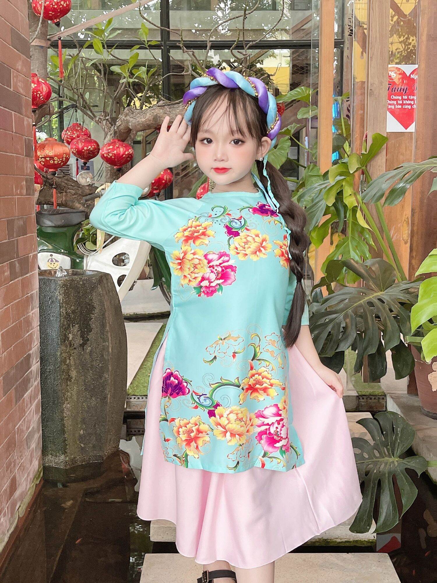 Áo dài cách tân bé gái