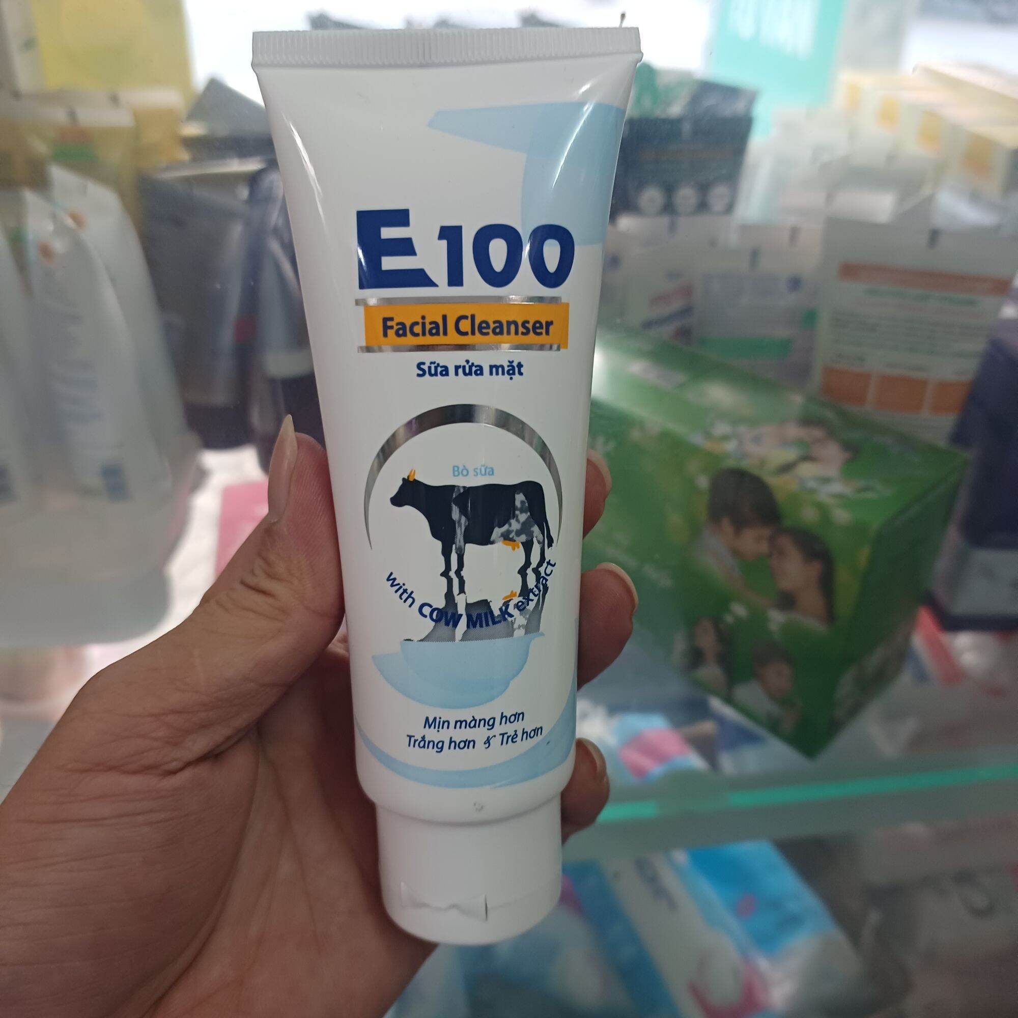 Sữa rửa mặt e100 sữa bò 100g