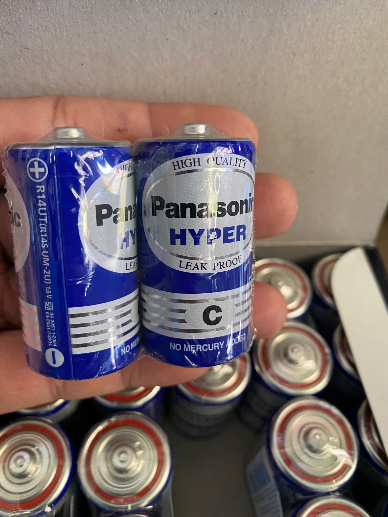 2 viên pin trung panasonic hyper c r14ut/2s
