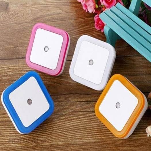 Đèn ngủ cảm ứng hình vuông - KhuBa Shop