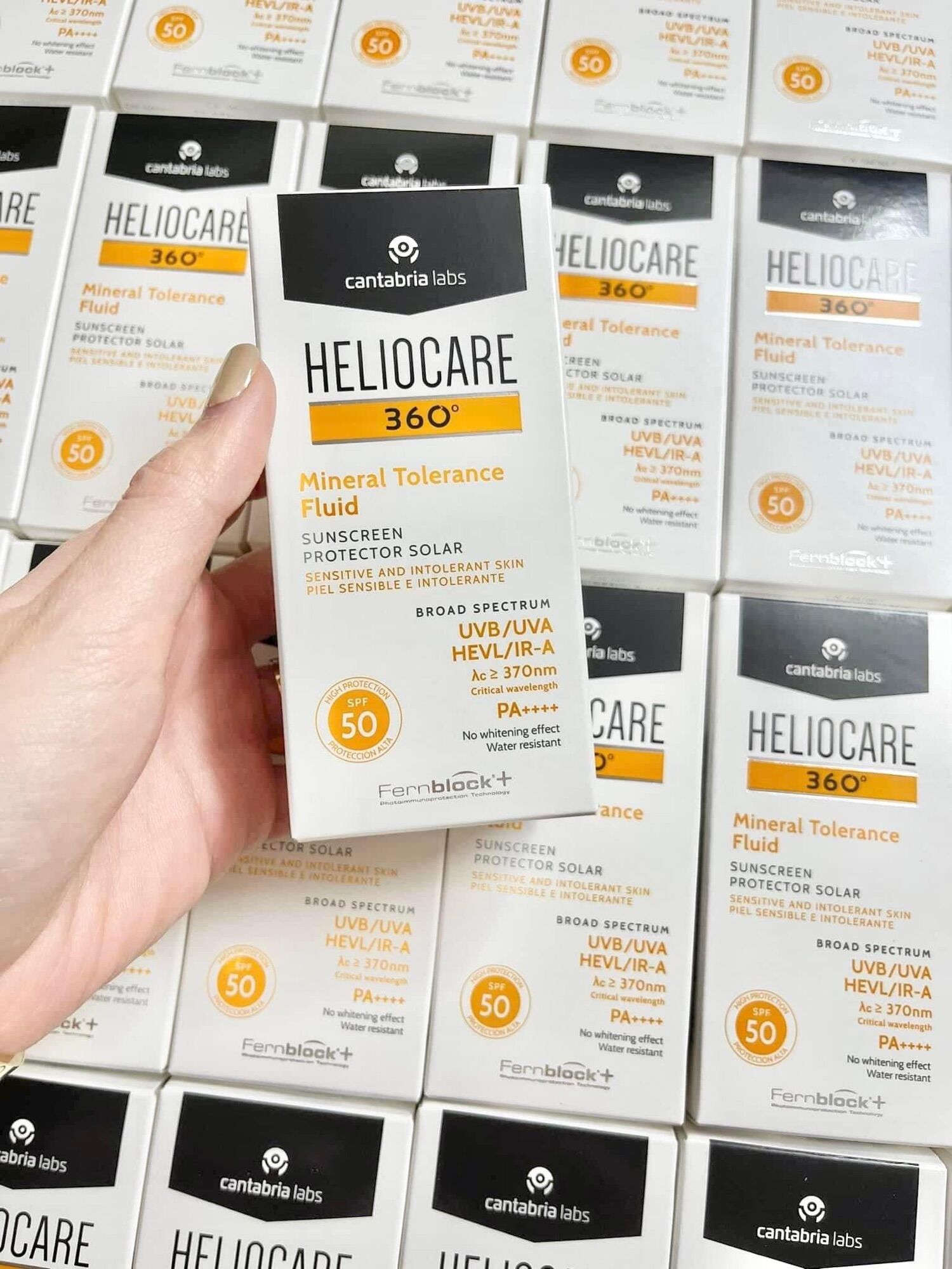 Kem chống nắng Heliocare