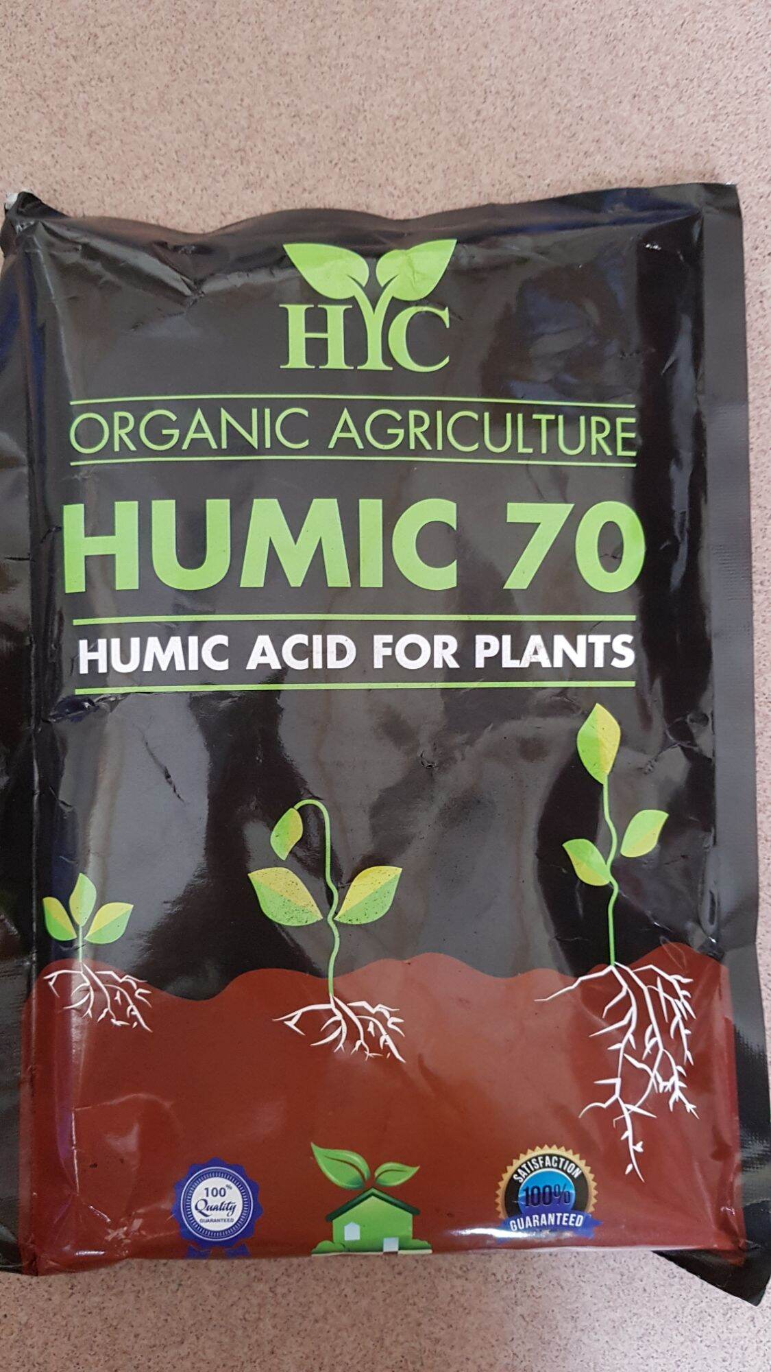Phân bón vi lượng HUMIC 70 giúp cây tăng sức đề kháng, chống vàng lá, nghẹt rễ, chết cây con