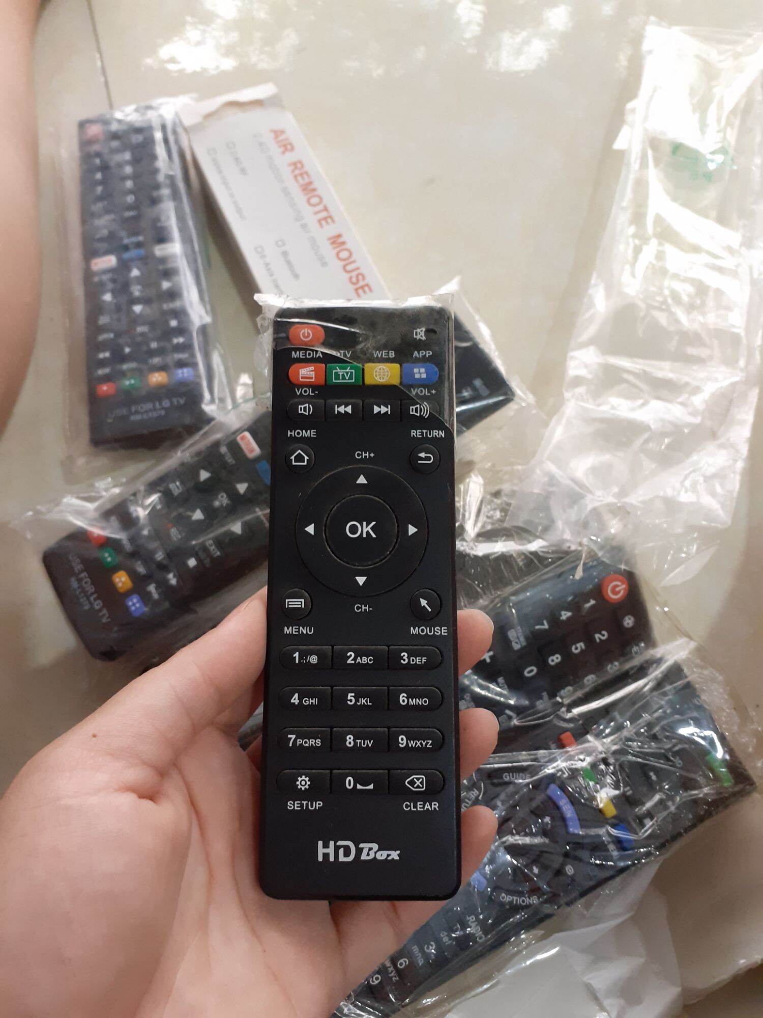 điều khiển tivi HD BOX