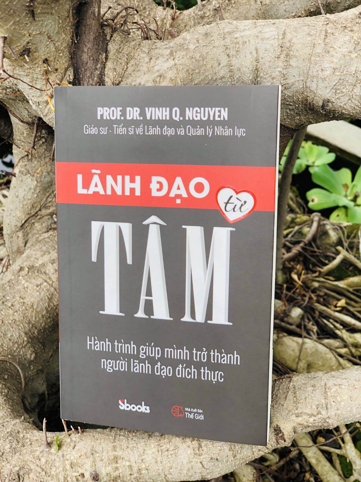 Sách - Lãnh Đạo Từ Tâm - SBOOKS