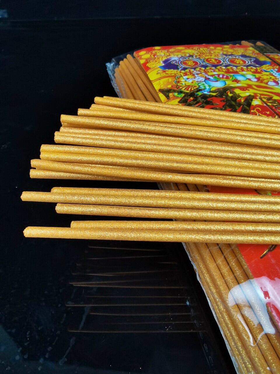 nhang cuộn tàn nhang