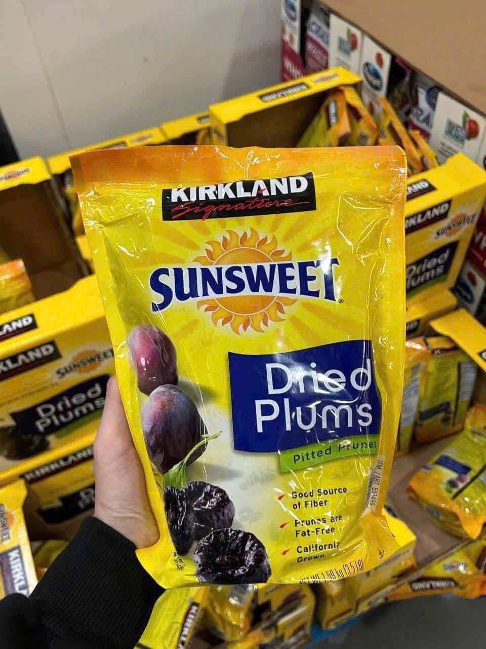 (HCM) MẬN SẤY DẺO DRIED PLUMS SUNSWEET của MỸ - túi 1.59KG