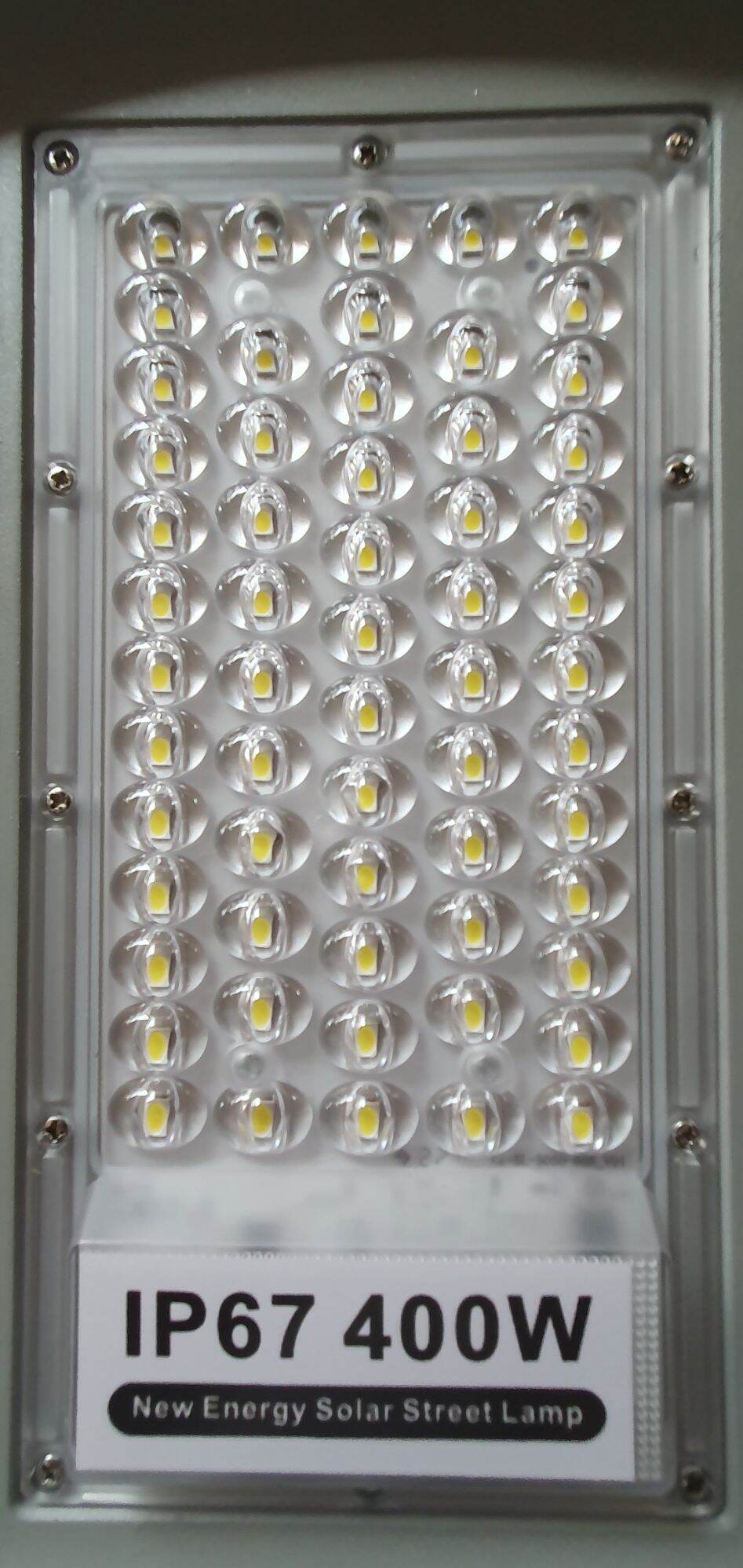 đèn năng lượng mặt trời 400W