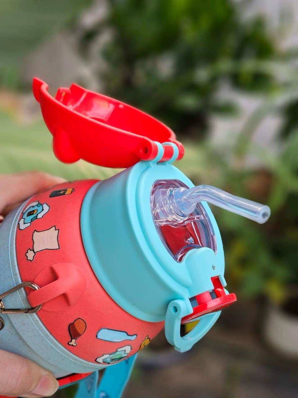 BÌNH NƯỚC KUN VÔ CỰC NHỰA LÚA MẠCH