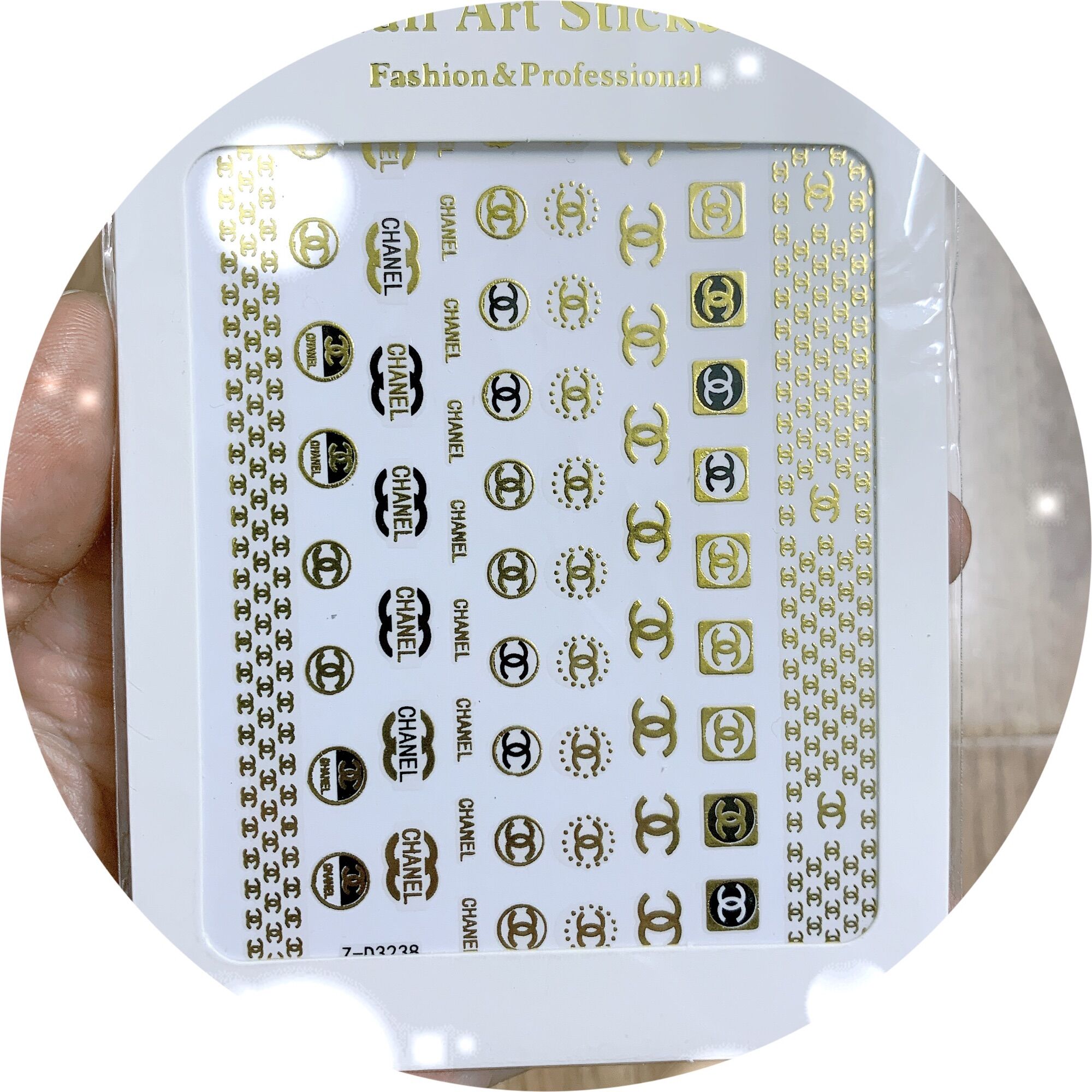 Sticker chanel dán móng giá rẻ (LanChiNail)
