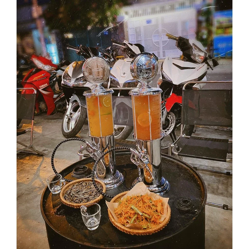 Bình Đựng 900ml Có Vòi Bơm