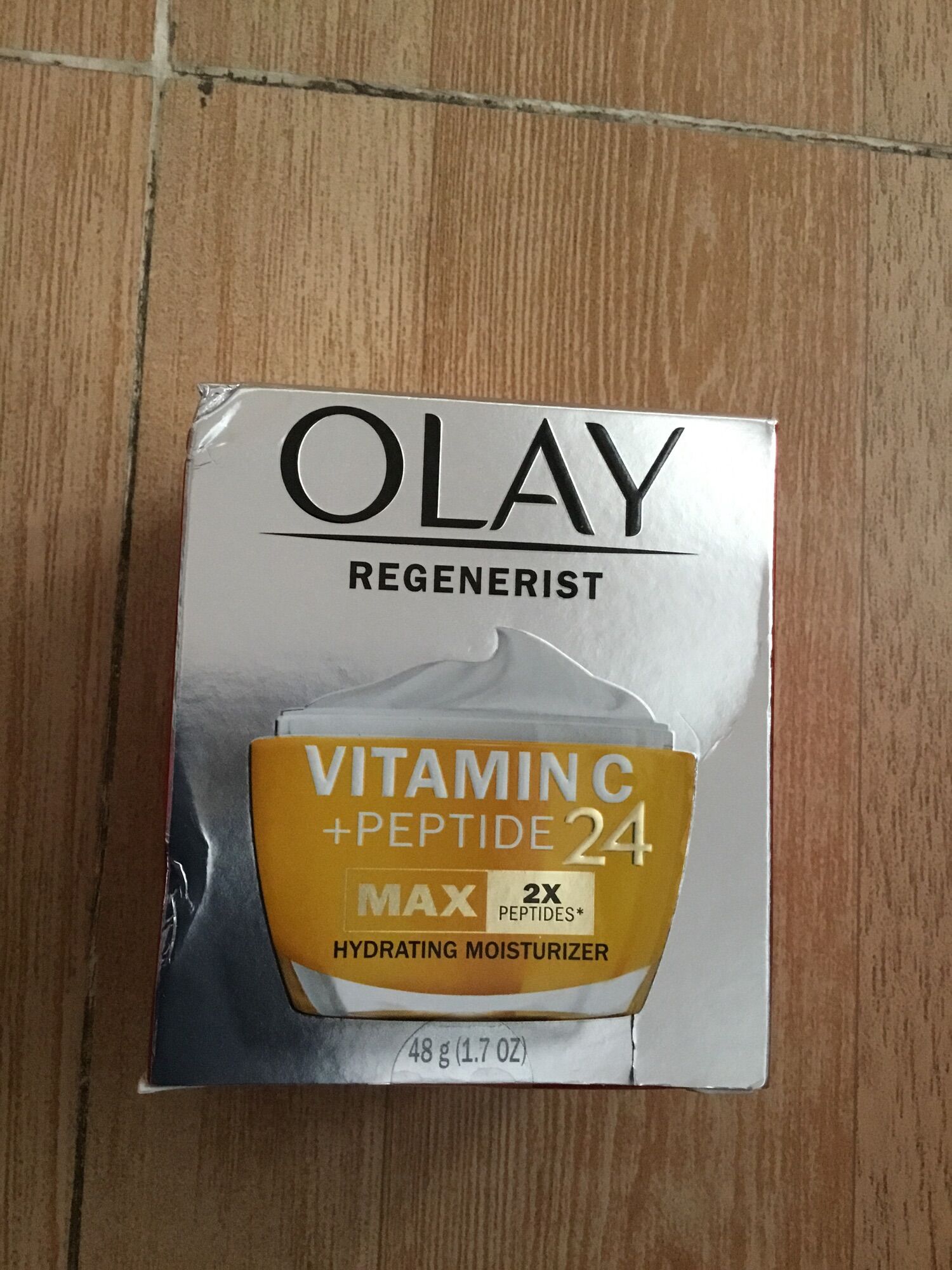 Kem Olay vitamin C Peptide 24 chống chảy xệ,làm trắng