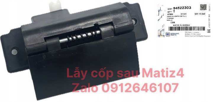 Tay mở cốp sau Spark M300 xịn GM