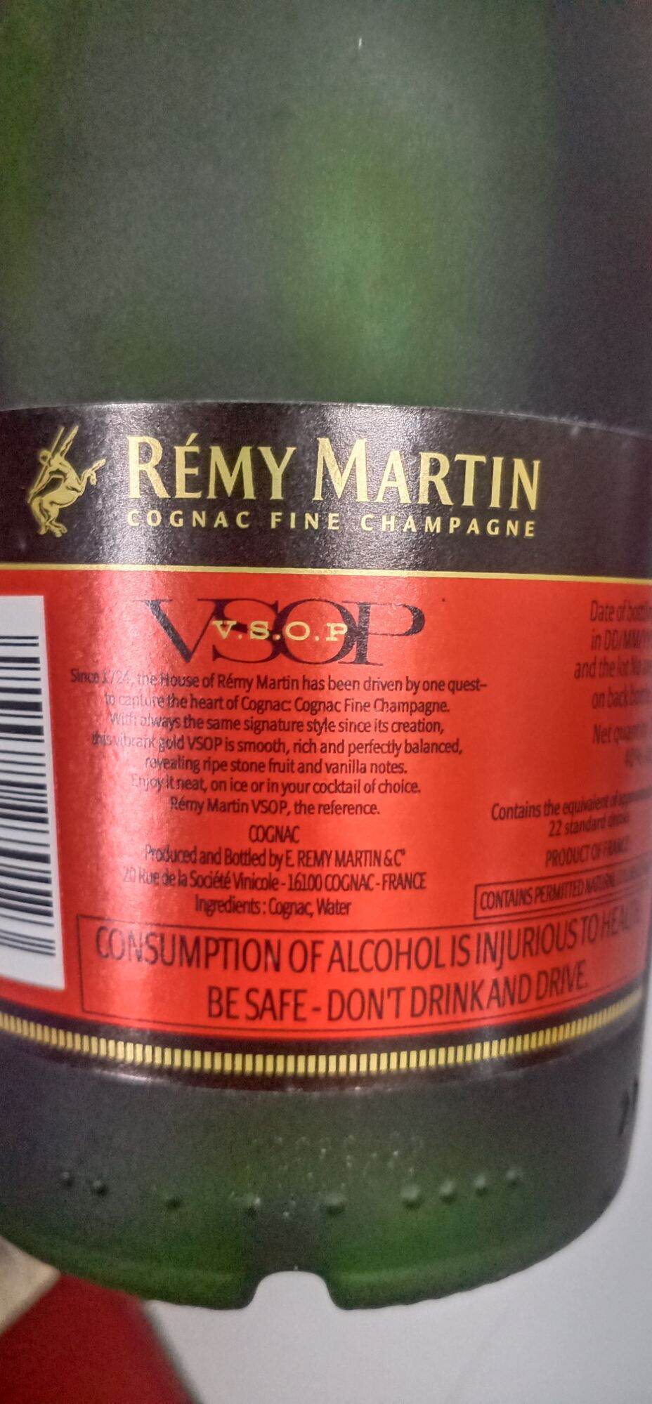 Rượu Remy Martin Vsop 700ml.
