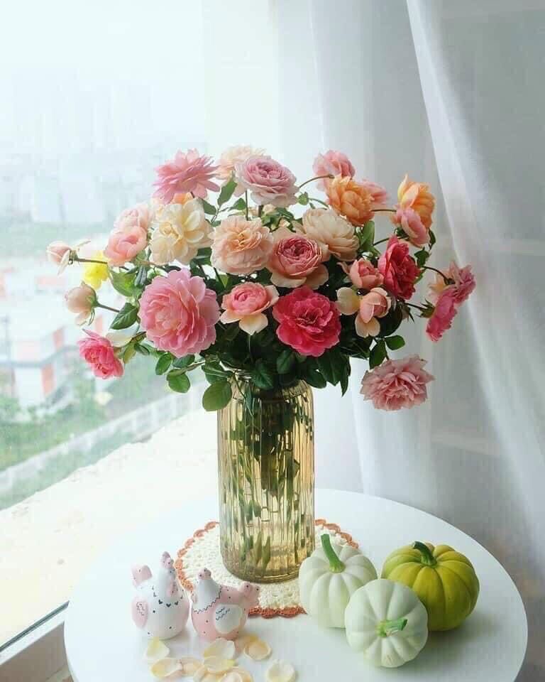 Lọ hoa thuỷ tinh màu hổ phách 25cm