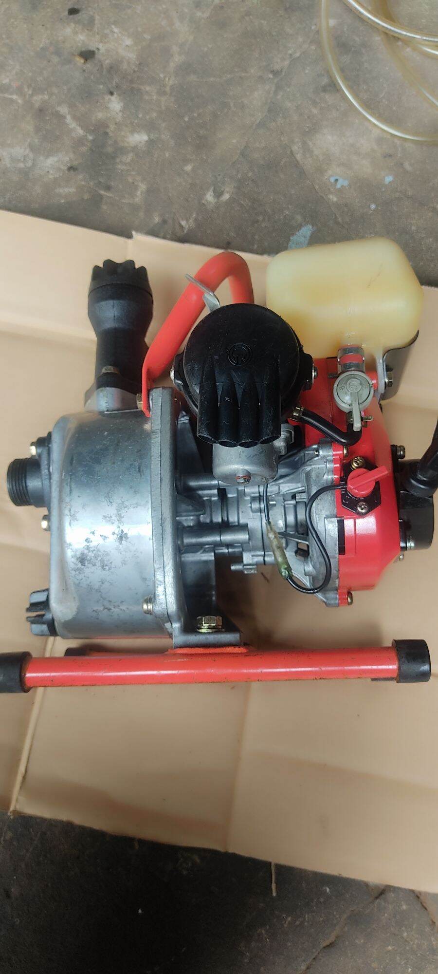 máy bơm nước 2thì mini Nhật bãi Robin EC02