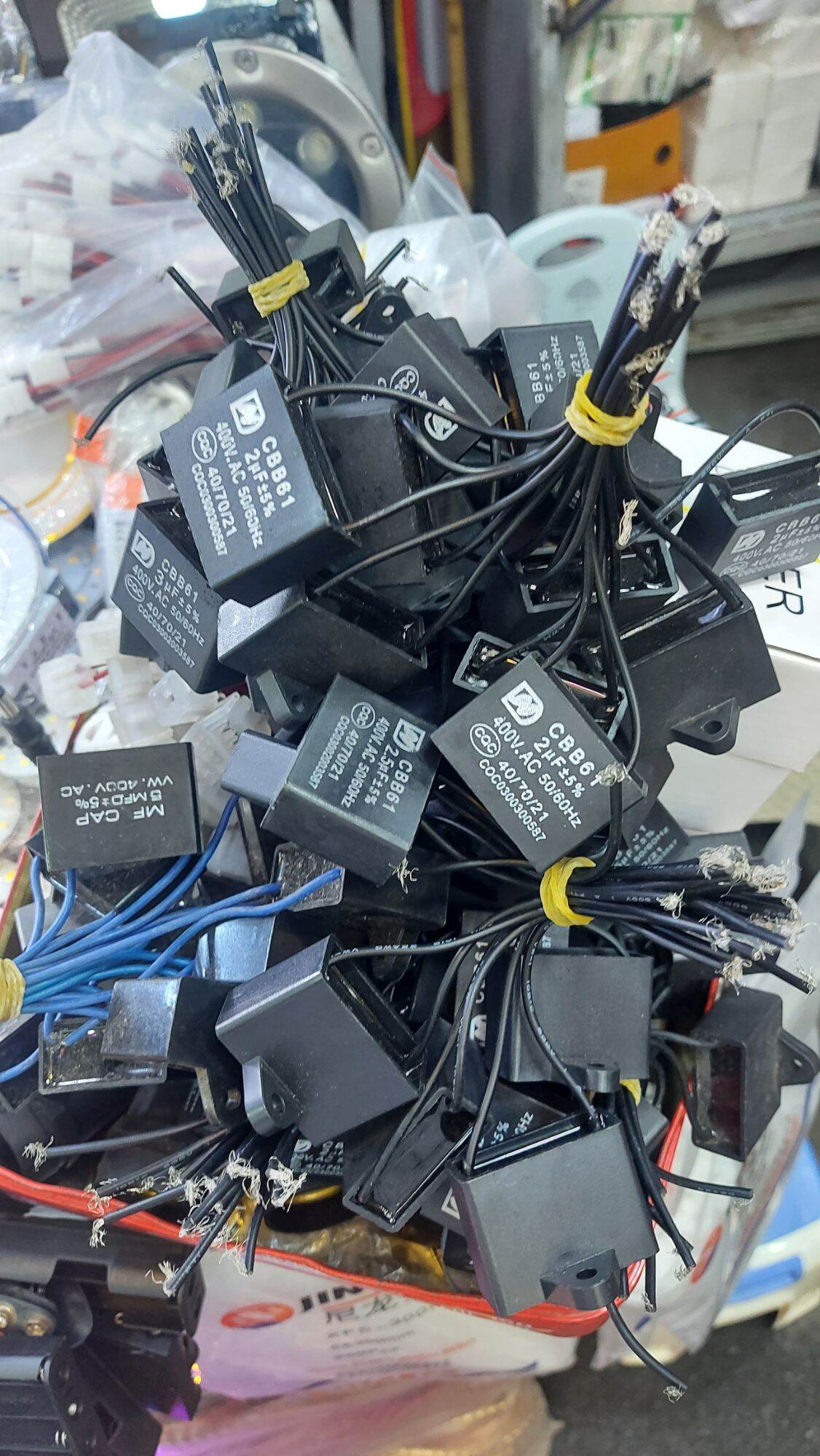 2c tụ quạt 5uf 400v