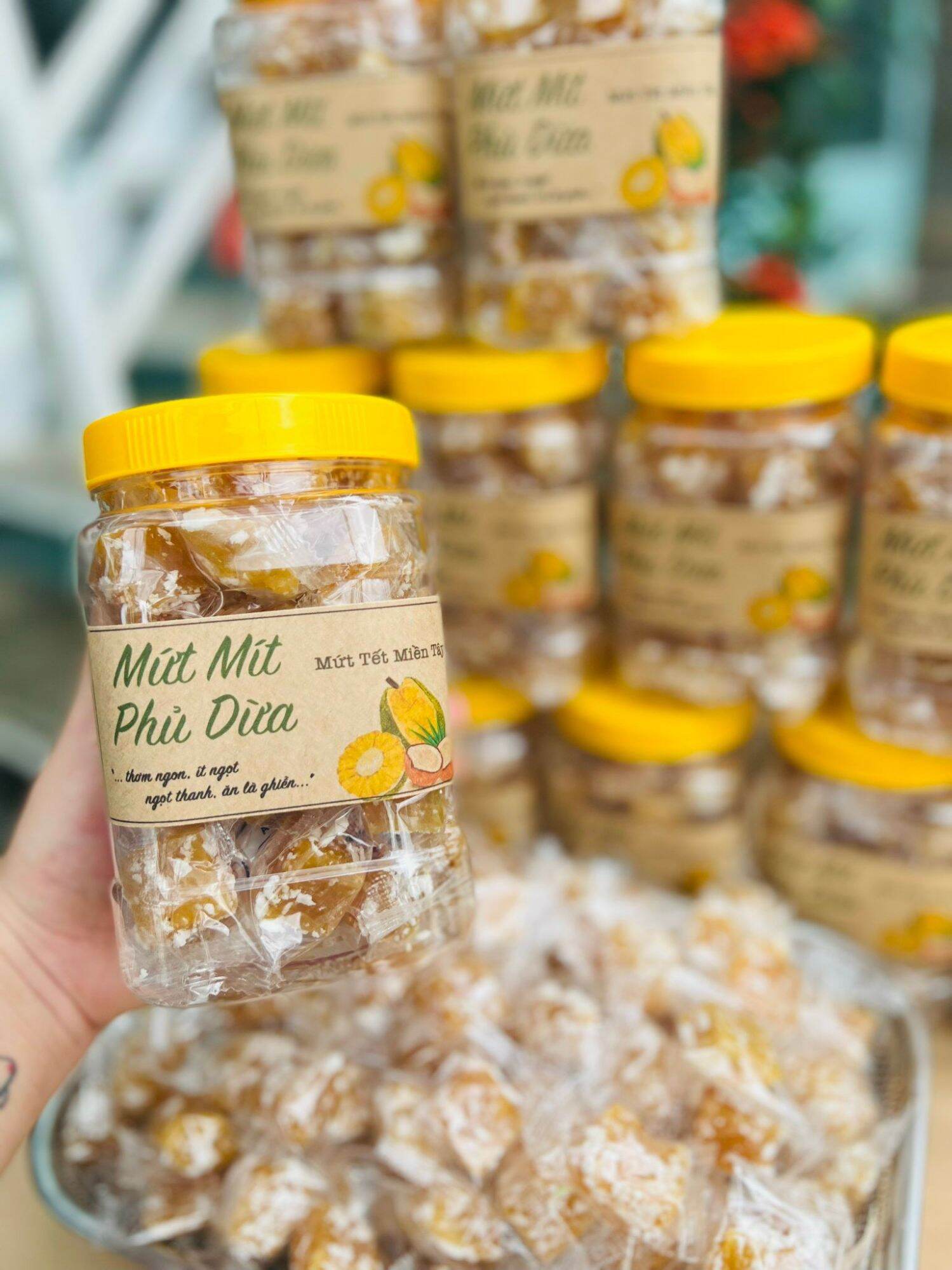 Mứt mít phủ dừa