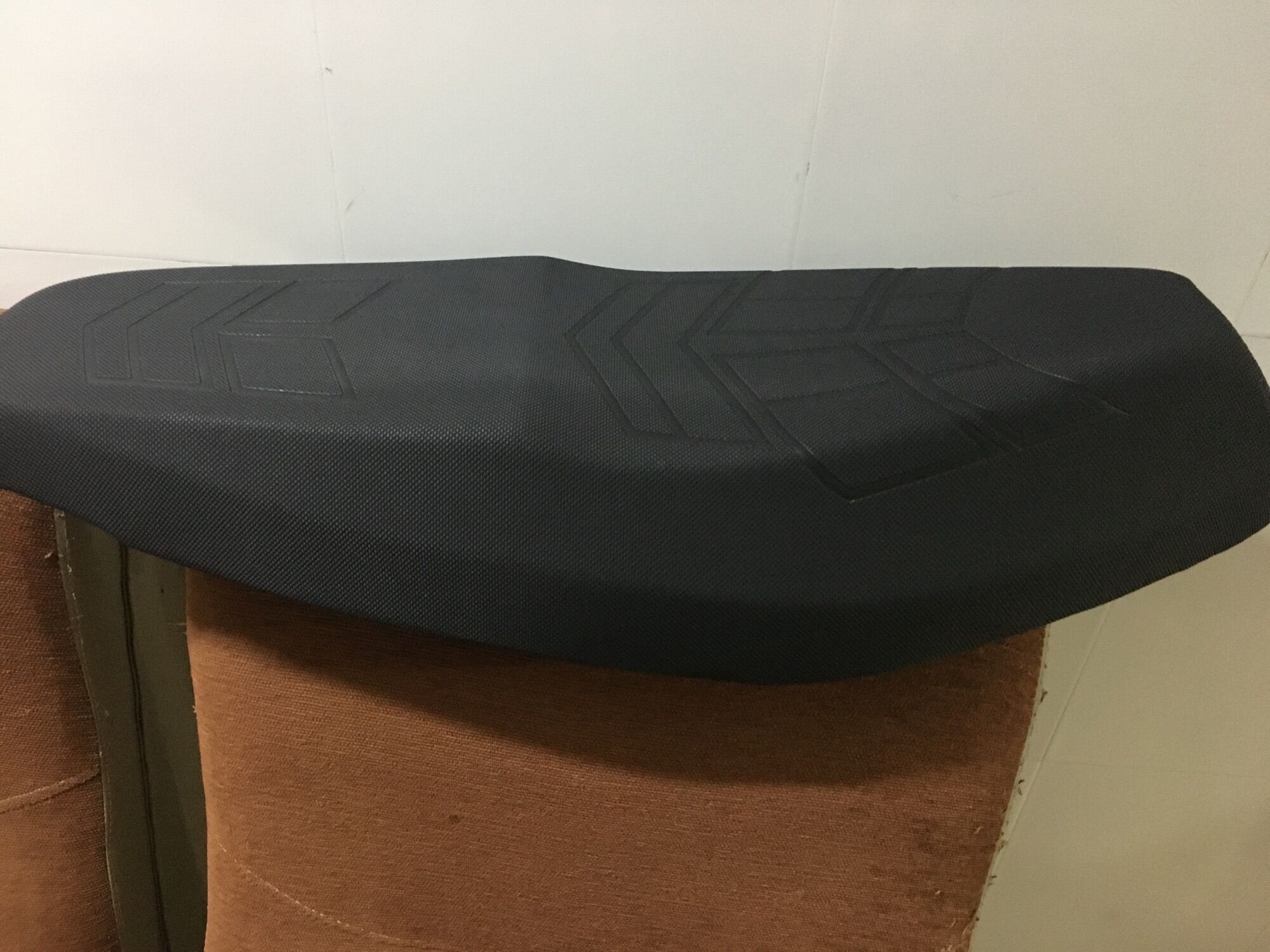 Da Bọc Yên Xe RaViTa ( Xương cá ) Cho mọi Loại Xe