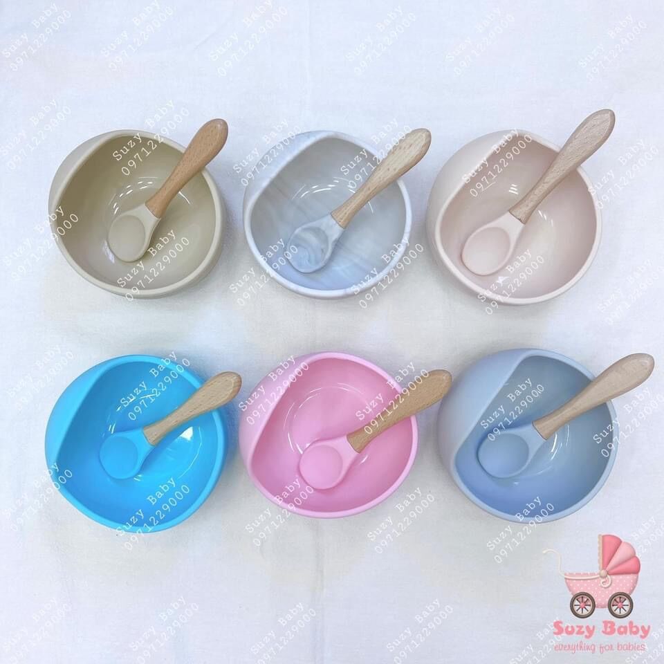 Bát ăn dặm chống lật silicon kèm thìa cho bé