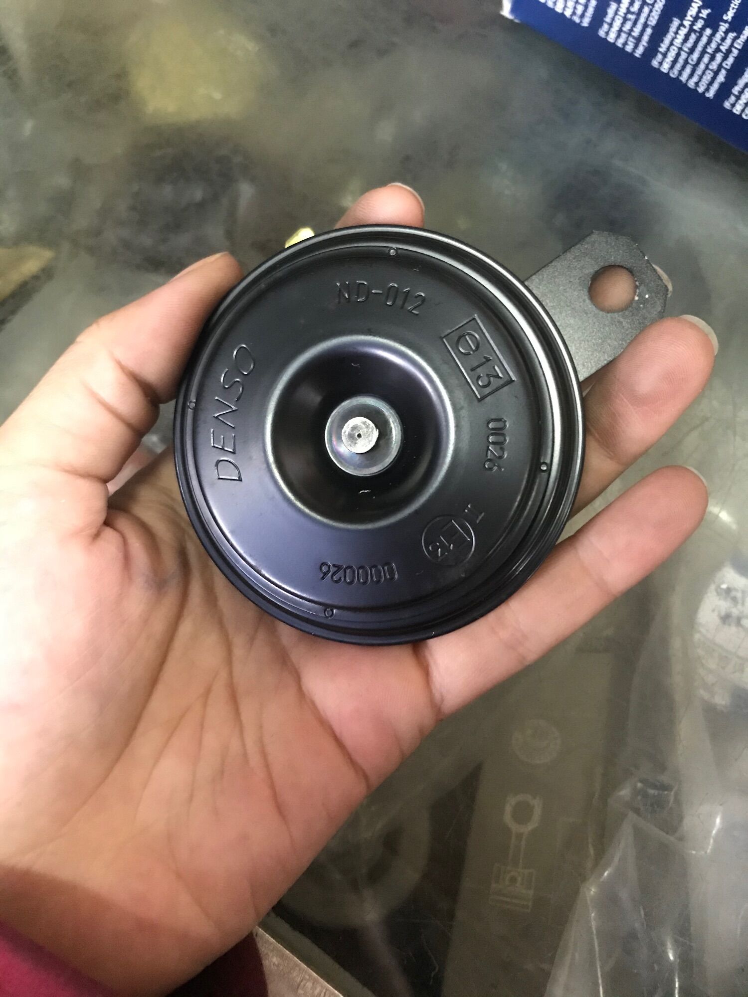 [HCM]Kèn Ốc/Dĩa DENSO 12V