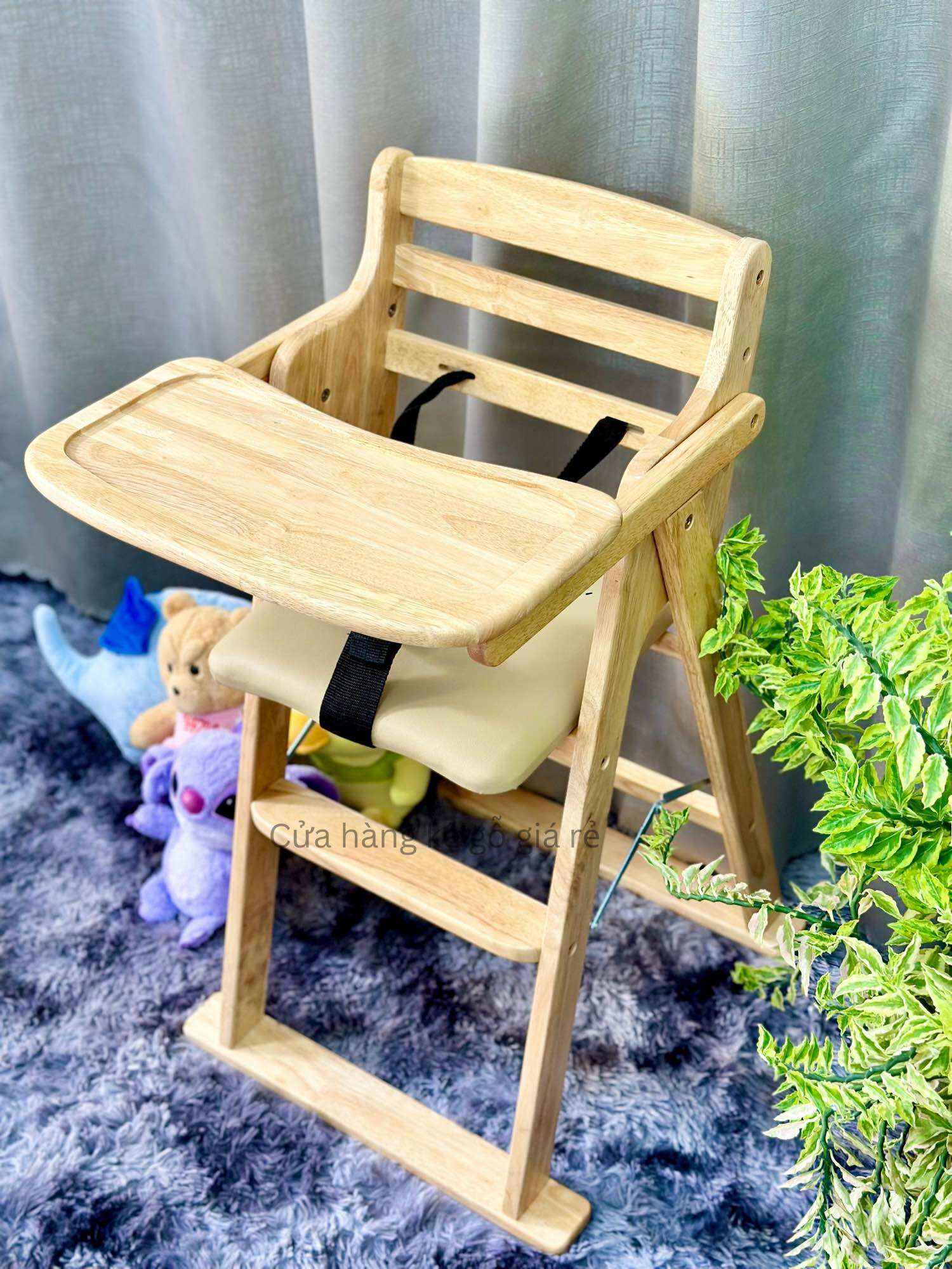 Ghế ăn dặm cho bé gỗ cao su