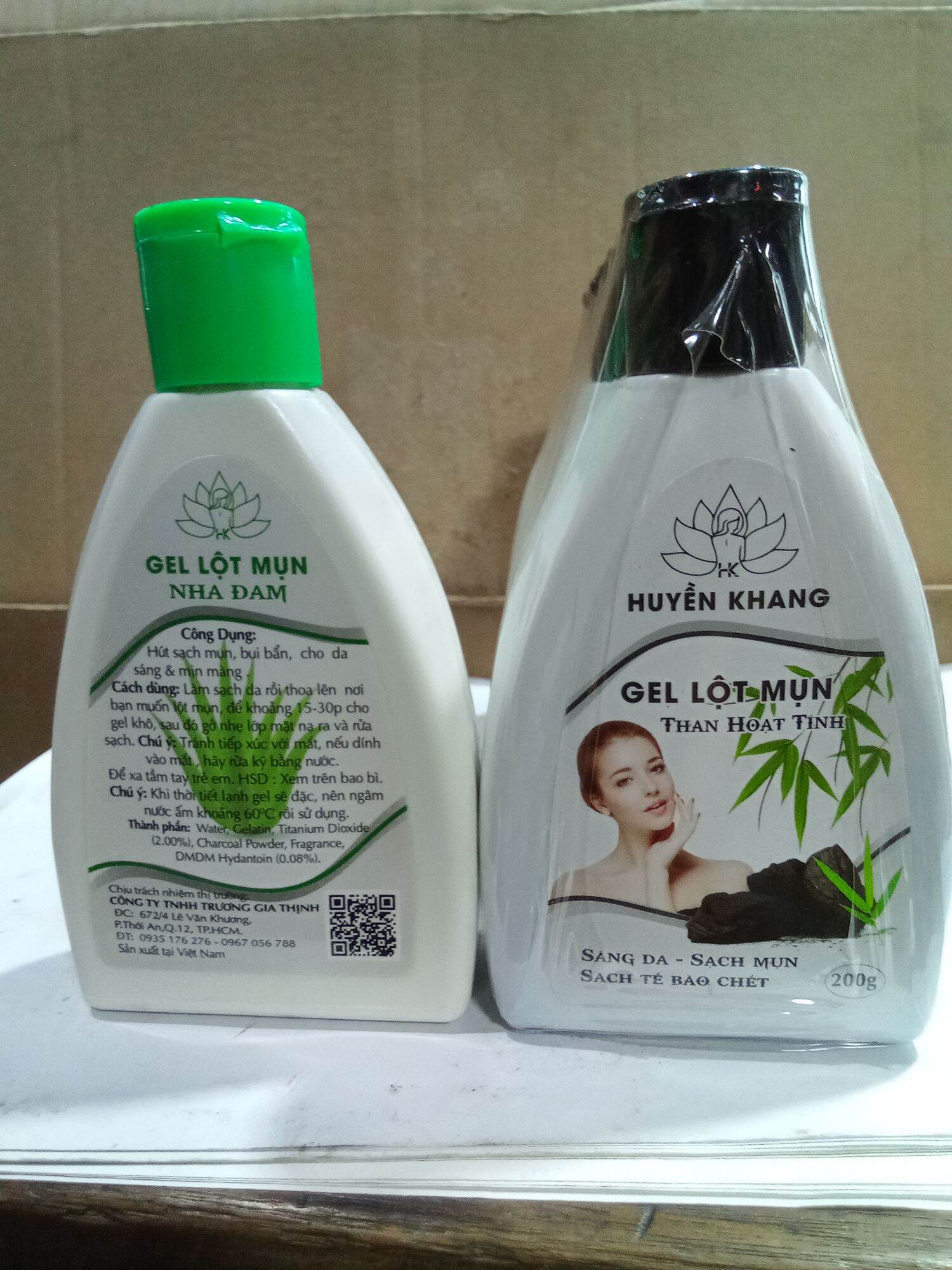 Lột mụn than hoạt tính