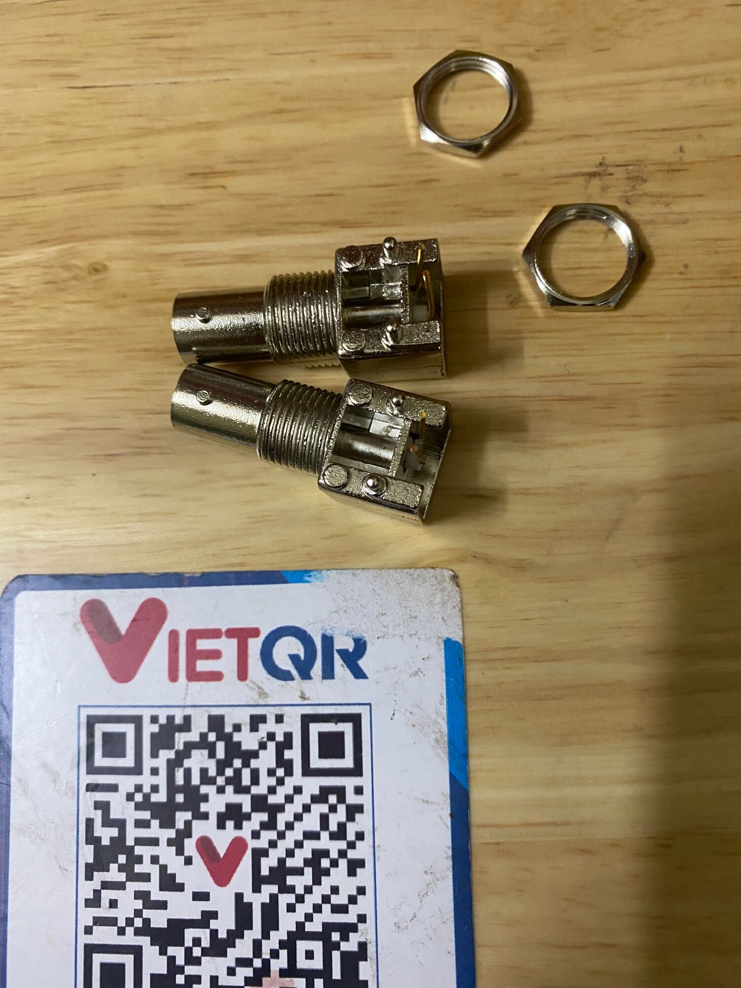 Chan ren đầu thu míc gia 55k một bộ 2 cái