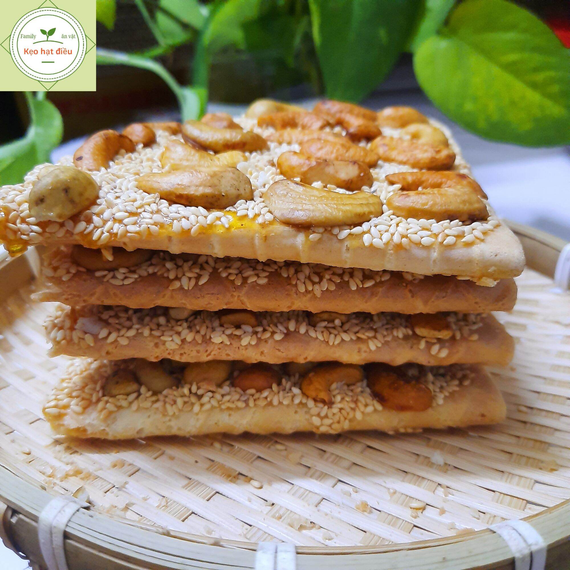KẸO HẠT ĐIỀU CÁNH QUẠT (thơm giòn) - 1bịch / 4cái