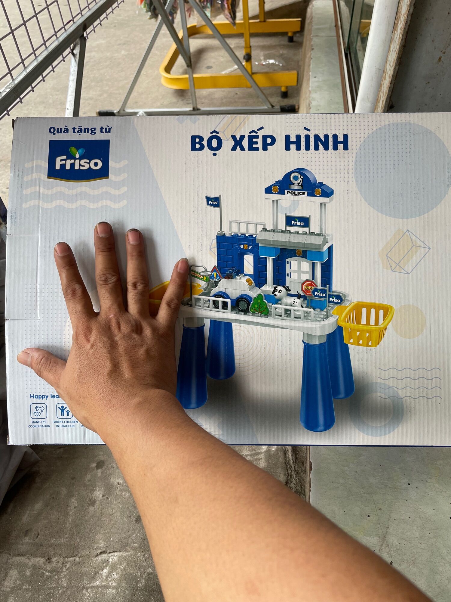 ——Bộ đồ chơi xếp hình -hkm friso