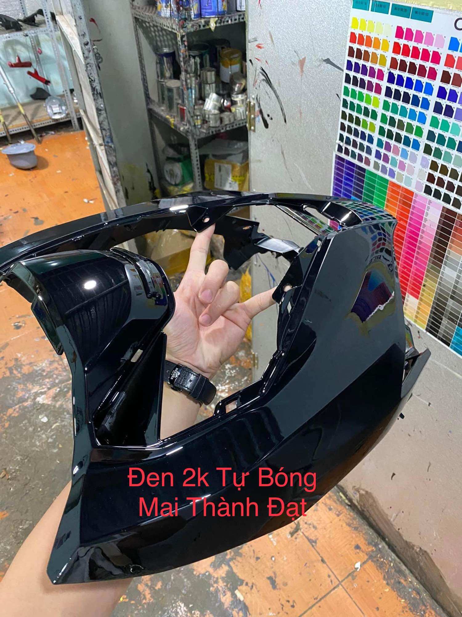 Màu Sơn Đen 2k Tự Bóng 4:1 ( Sơn oto xe máy )đóng gói tuỳ chọn
