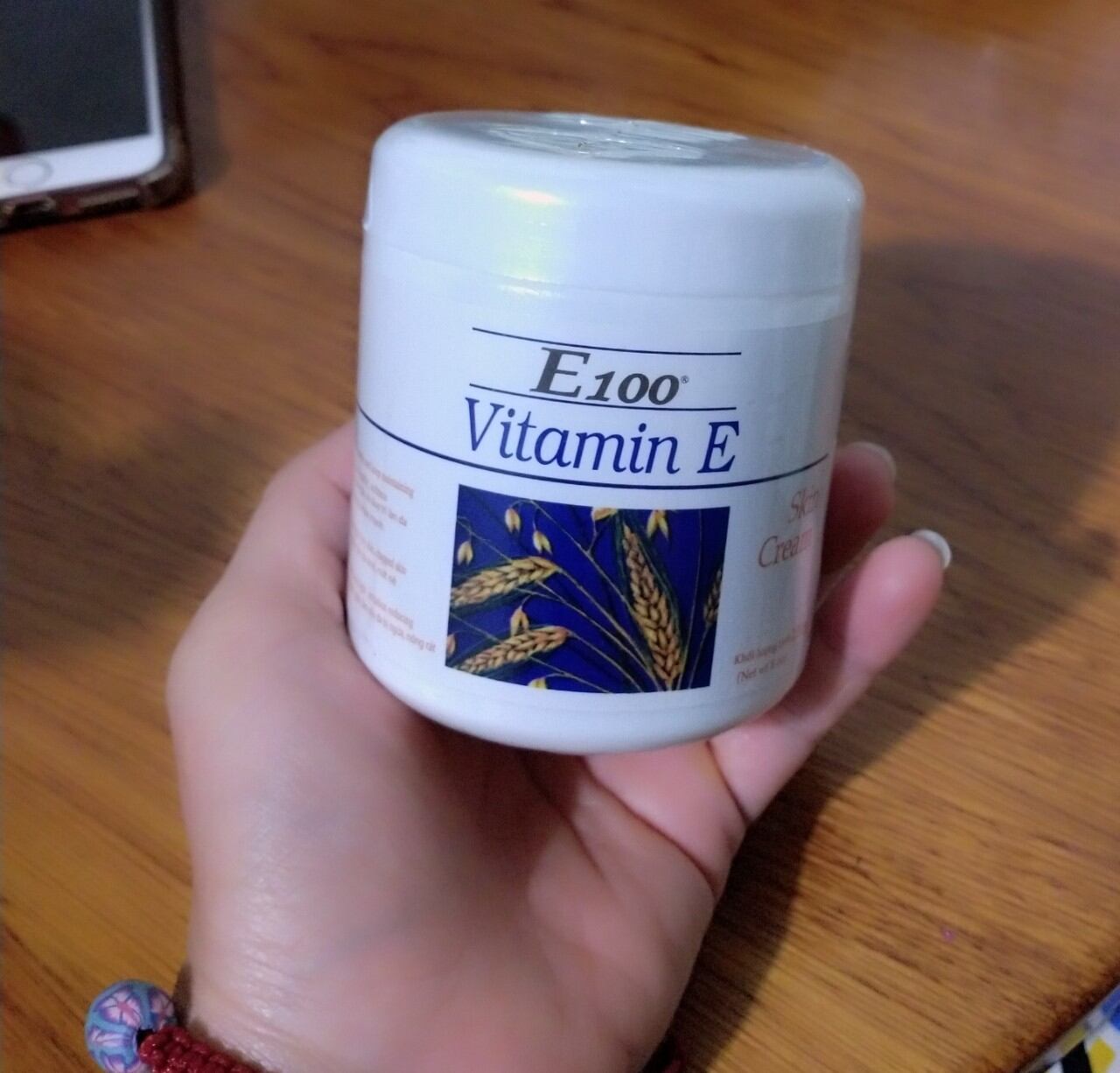 KEM DƯỠNG BÔNG LÚA E100  VITAMIN E 230g