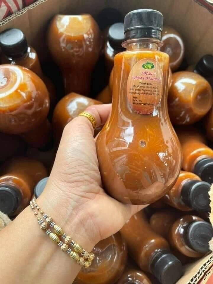 Sốt me chấm nướng 27k/ 1 chai 330ml